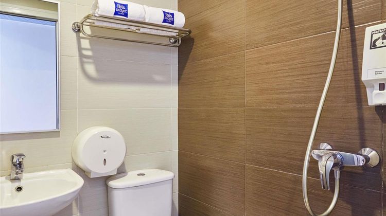 ibis budget Singapore West Coast Room
