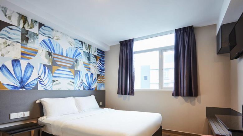 <b>ibis budget Singapore Sapphire Hotel Room</b>. Images powered by <a href="https://iceportal.shijigroup.com/" title="IcePortal" target="_blank">IcePortal</a>.