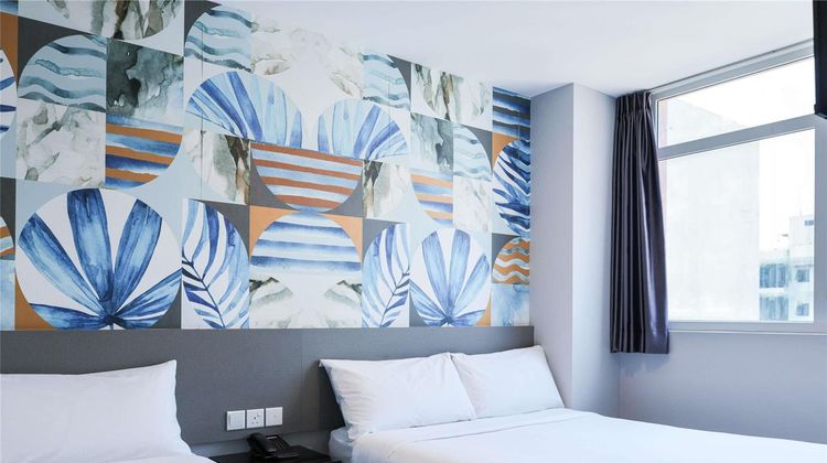 ibis budget Singapore Sapphire Hotel Room