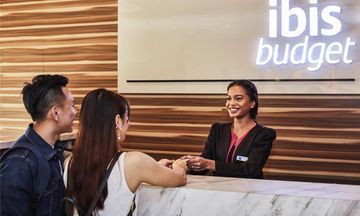 ibis budget Singapore Crystal Hotel