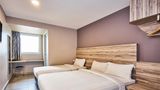 <b>ibis budget Singapore Crystal Hotel Room</b>. Images powered by <a href="https://iceportal.shijigroup.com/" title="IcePortal" target="_blank">IcePortal</a>.