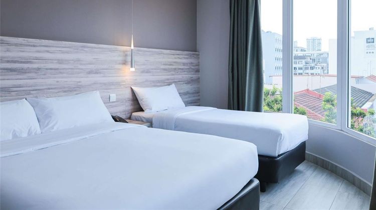 ibis budget Singapore Crystal Hotel Room