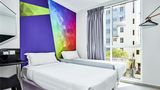 Ibis Budget Singapore Ametrine Room