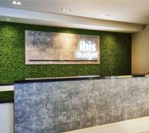 ibis budget Singapore Emerald Hotel Exterior