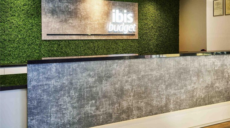 <b>ibis budget Singapore Emerald Hotel Exterior</b>. Images powered by <a href="https://iceportal.shijigroup.com/" title="IcePortal" target="_blank">IcePortal</a>.