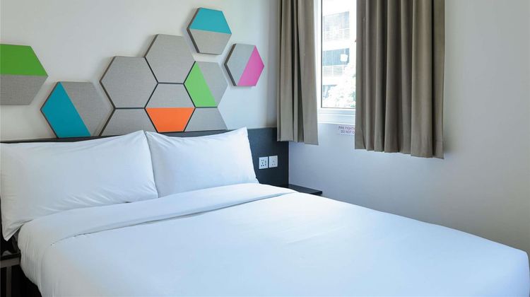ibis budget Singapore Emerald Hotel Room
