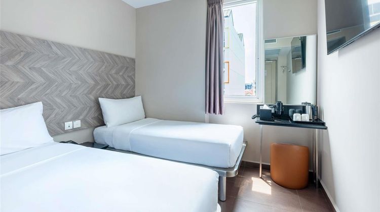 Ibis budget Singapore Ruby Room