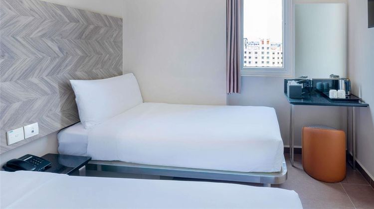 Ibis budget Singapore Ruby Room