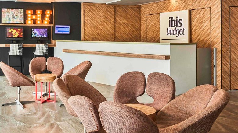 ibis budget Singapore Pearl Hotel Exterior. Images powered by <a href="https://iceportal.shijigroup.com" target="_blank" rel="noopener">Ice Portal</a>.