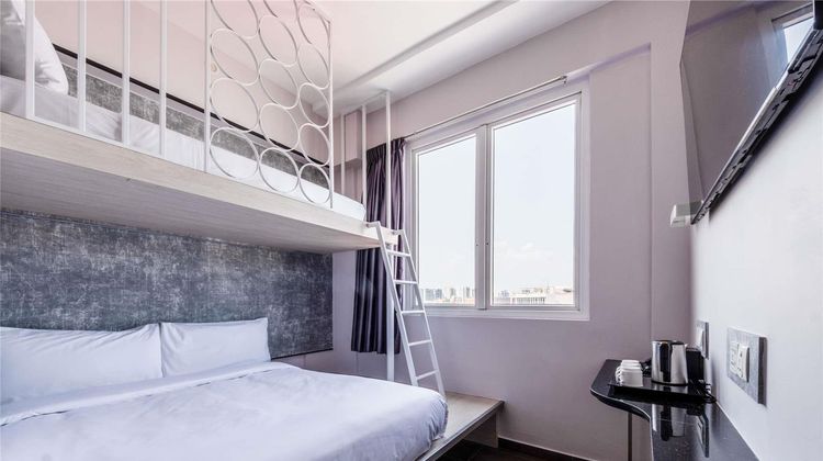 Ibis Budget Singapore Vanda Room