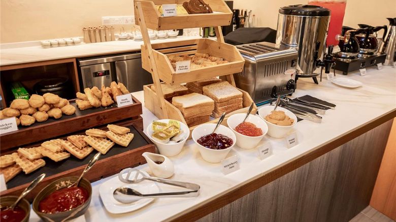 <b>ibis budget Singapore Imperial Restaurant</b>. Images powered by <a href="https://iceportal.shijigroup.com/" title="IcePortal" target="_blank">IcePortal</a>.