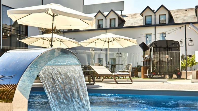 <b>Ibis Styles La Roche-sur-Yon Pool</b>. Images powered by <a href="https://iceportal.shijigroup.com/" title="IcePortal" target="_blank">IcePortal</a>.