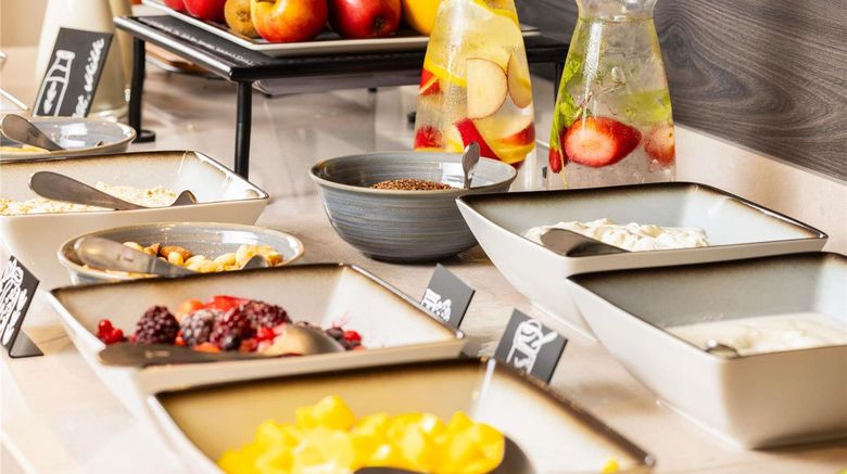 <b>Ibis Styles Bielefeld Restaurant</b>. Images powered by <a href="https://iceportal.shijigroup.com/" title="IcePortal" target="_blank">IcePortal</a>.