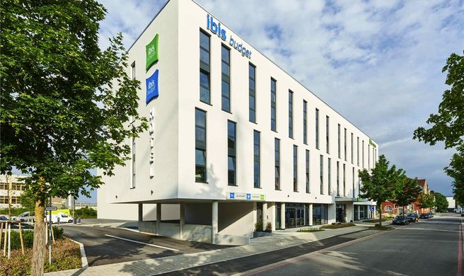 Ibis Styles Singen Exterior