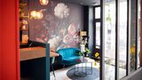 Ibis Styles Paris Batignolles Exterior