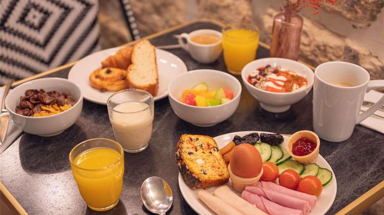 Ibis Styles Paris Batignolles Restaurant