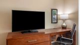 <b>Comfort Inn & Suites Charlottesville Room</b>. Images powered by <a href="https://iceportal.shijigroup.com/" title="IcePortal" target="_blank">IcePortal</a>.