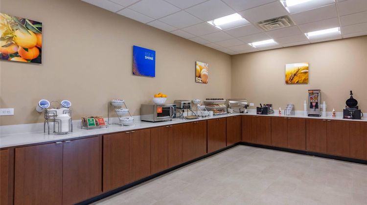 Comfort Inn & Suites Charlottesville Restaurant