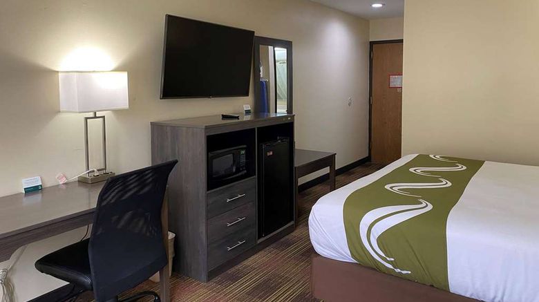 <b>AmericInn by Wyndham Fort Atkinson Room</b>. Images powered by <a href="https://iceportal.shijigroup.com/" title="IcePortal" target="_blank">IcePortal</a>.