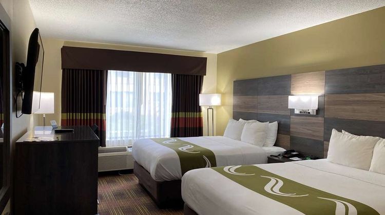 AmericInn by Wyndham Fort Atkinson Room