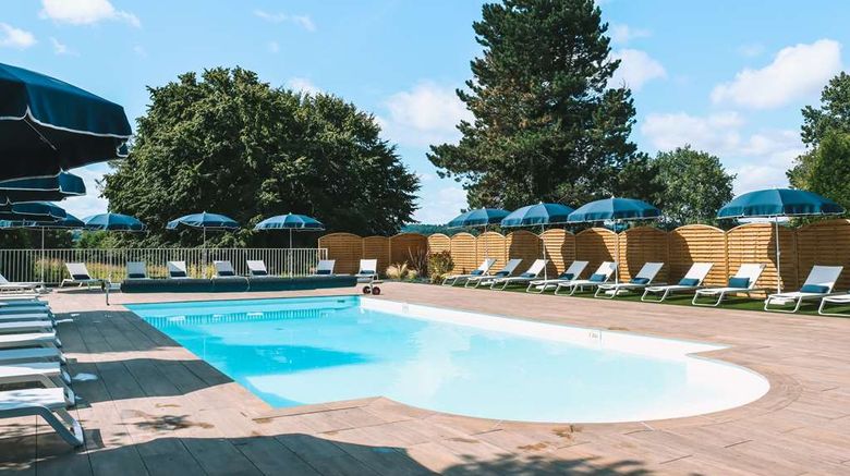 <b>Les Jardins de Deauville Pool</b>. Images powered by <a href="https://iceportal.shijigroup.com/" title="IcePortal" target="_blank">IcePortal</a>.