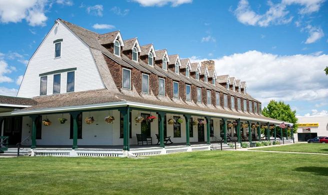 Sheridan Inn, BW Signature Collection Exterior