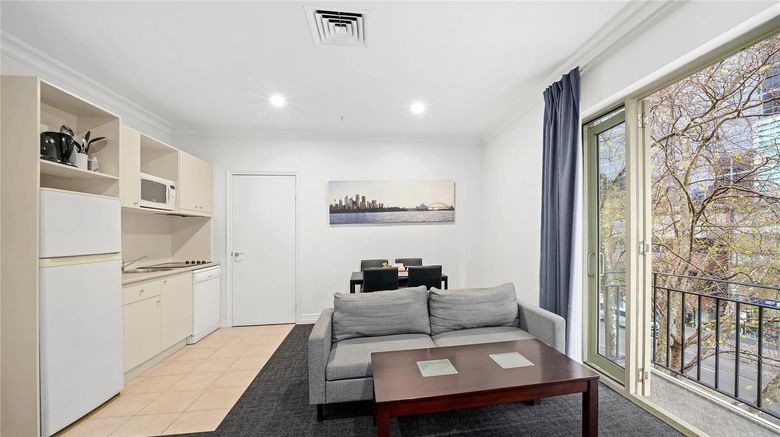 <b>Comfort Apartments Melbourne Central Suite</b>. Images powered by <a href="https://iceportal.shijigroup.com/" title="IcePortal" target="_blank">IcePortal</a>.