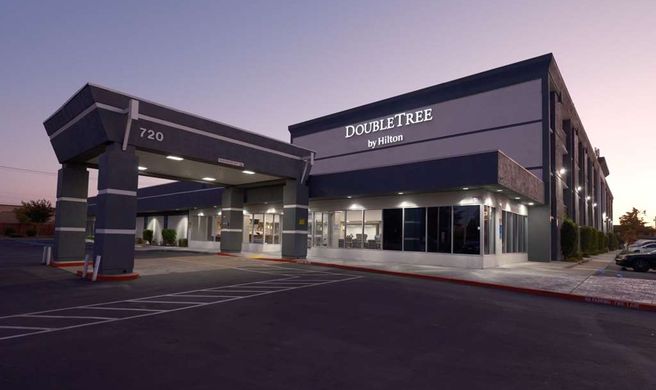 DoubleTree by Hilton Livermore Exterior