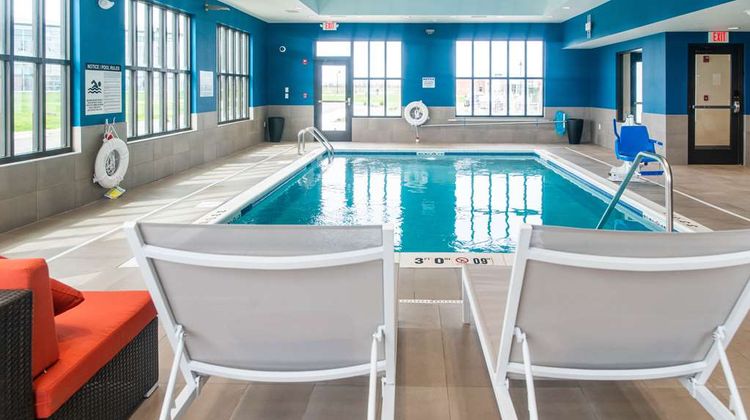 Hilton Garden Inn Mattoon Pool