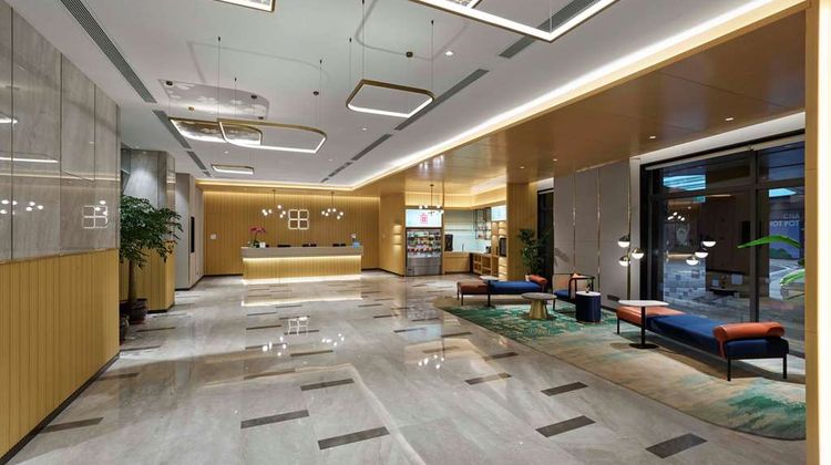 Hilton Garden Inn Lhasa Lobby
