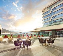 Hilton Garden Inn Lhasa Exterior
