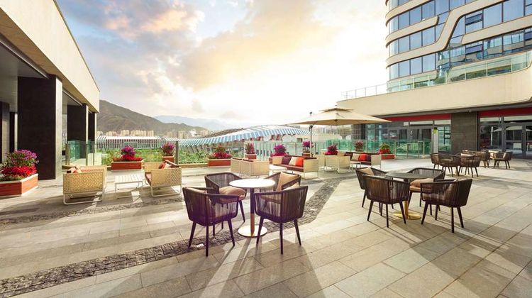 Hilton Garden Inn Lhasa Exterior