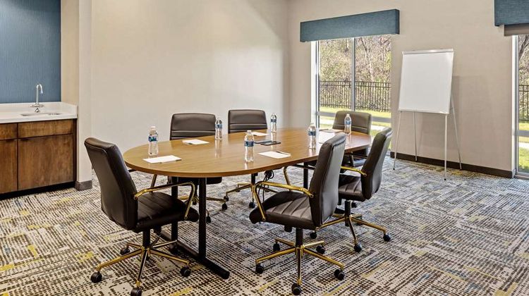 Hampton Inn Suites Cincinnati West Meeting