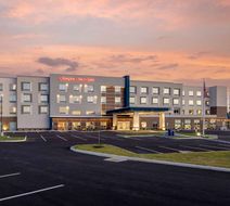Hampton Inn Suites Cincinnati West Exterior