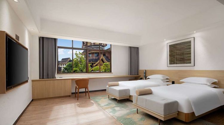Microtel by Wyndham Xishuangbanna Room