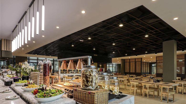 <b>Mercure Living Putrajaya Restaurant</b>. Images powered by <a href="https://iceportal.shijigroup.com/" title="IcePortal" target="_blank">IcePortal</a>.