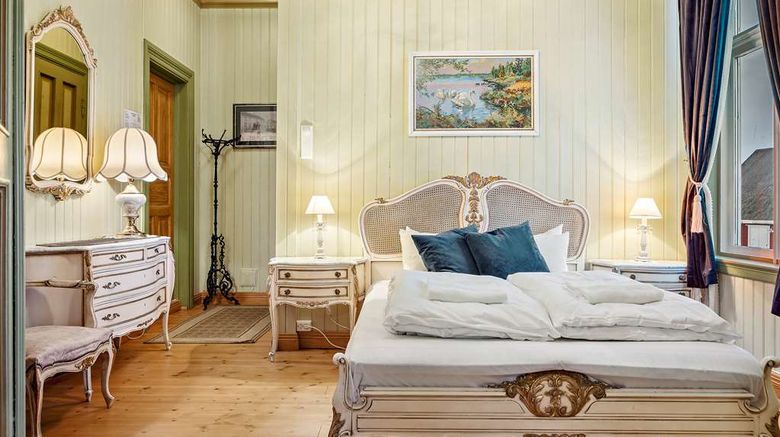 <b>Sandtorgholmen Hotel, BW Signature Coll Suite</b>. Images powered by <a href="https://iceportal.shijigroup.com/" title="IcePortal" target="_blank">IcePortal</a>.