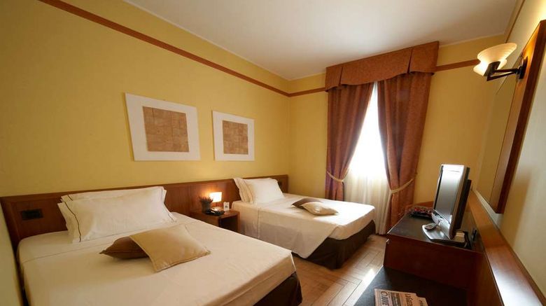 <b>Hotel Montini Linate Room</b>. Images powered by <a href="https://iceportal.shijigroup.com/" title="IcePortal" target="_blank">IcePortal</a>.