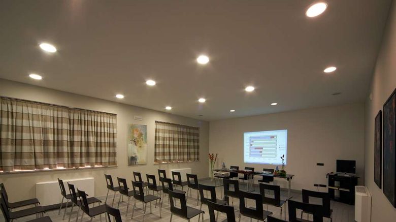 <b>Hotel Montini Linate Room</b>. Images powered by <a href="https://iceportal.shijigroup.com/" title="IcePortal" target="_blank">IcePortal</a>.