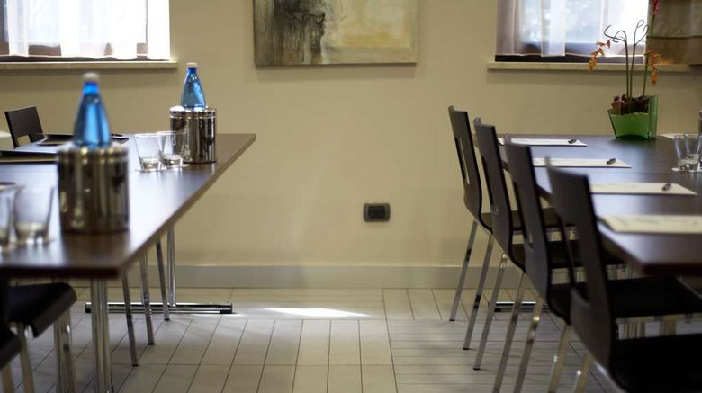 <b>Hotel Montini Linate Room</b>. Images powered by <a href="https://iceportal.shijigroup.com/" title="IcePortal" target="_blank">IcePortal</a>.