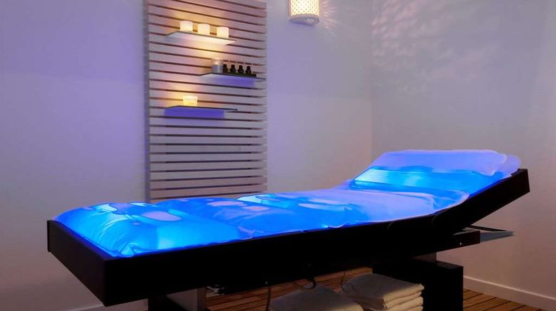 <b>Mondial Resort Spa</b>. Images powered by <a href="https://iceportal.shijigroup.com/" title="IcePortal" target="_blank">IcePortal</a>.