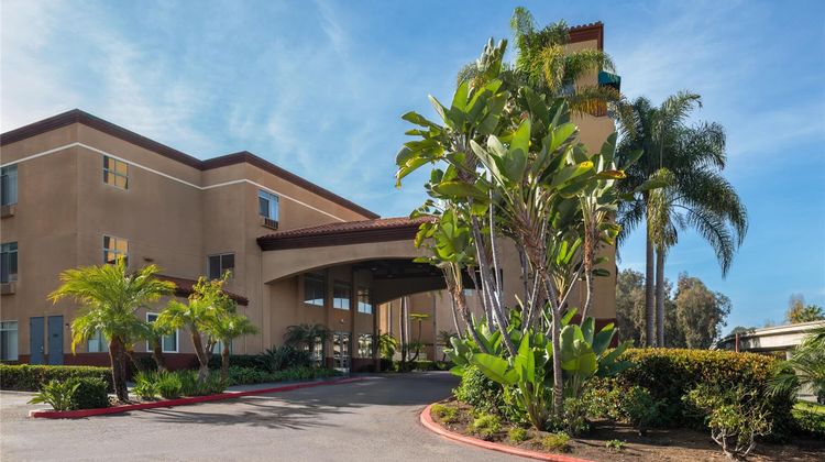 Ramada Suites San Diego SeaWorld Area Exterior
