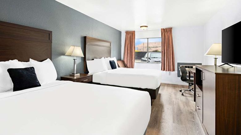 <b>Red Lion Inn & Suites Yakima Room</b>. Images powered by <a href="https://iceportal.shijigroup.com/" title="IcePortal" target="_blank">IcePortal</a>.
