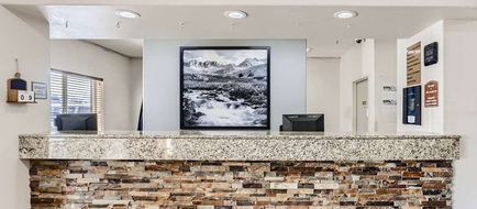 Baymont by Wyndham Fort Collins Area Lobby