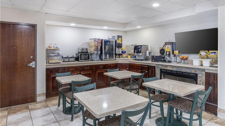 <b>SureStay Hotel by Best Western Morganton Restaurant</b>. Images powered by <a href="https://iceportal.shijigroup.com/" title="IcePortal" target="_blank">IcePortal</a>.