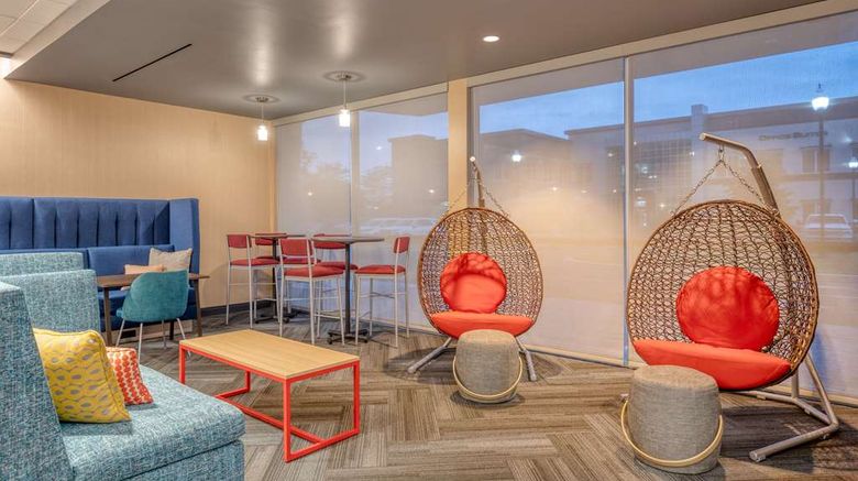 <b>Tru by Hilton Indianapolis Lawrence Lobby</b>. Images powered by <a href="https://iceportal.shijigroup.com/" title="IcePortal" target="_blank">IcePortal</a>.