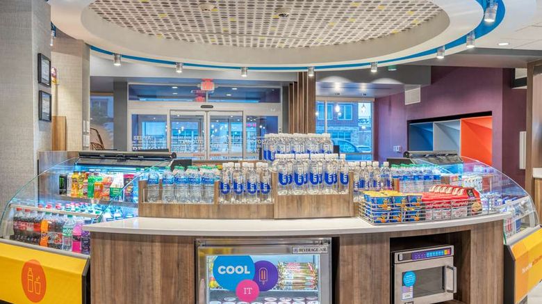 <b>Tru by Hilton Indianapolis Lawrence Restaurant</b>. Images powered by <a href="https://iceportal.shijigroup.com/" title="IcePortal" target="_blank">IcePortal</a>.