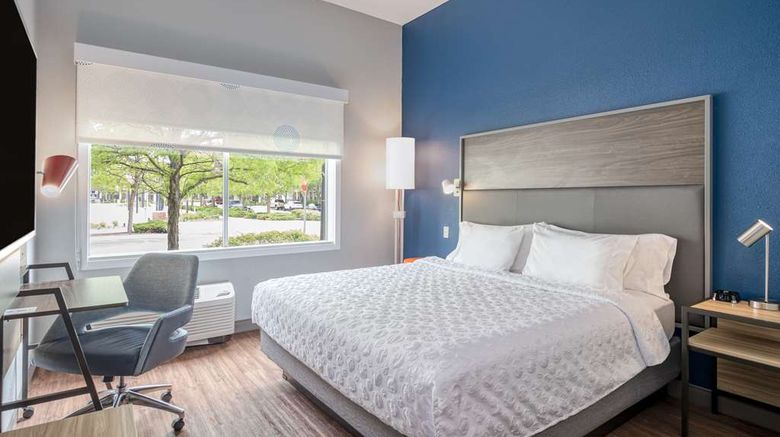 <b>Tru by Hilton Indianapolis Lawrence Room</b>. Images powered by <a href="https://iceportal.shijigroup.com/" title="IcePortal" target="_blank">IcePortal</a>.