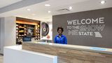<b>Hampton Inn Kansas City Southeast Lobby</b>. Images powered by <a href="https://iceportal.shijigroup.com/" title="IcePortal" target="_blank">IcePortal</a>.