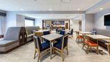 <b>Hampton Inn Kansas City Southeast Restaurant</b>. Images powered by <a href="https://iceportal.shijigroup.com/" title="IcePortal" target="_blank">IcePortal</a>.